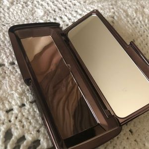 Hourglass infinity modernist eyeshadow palette